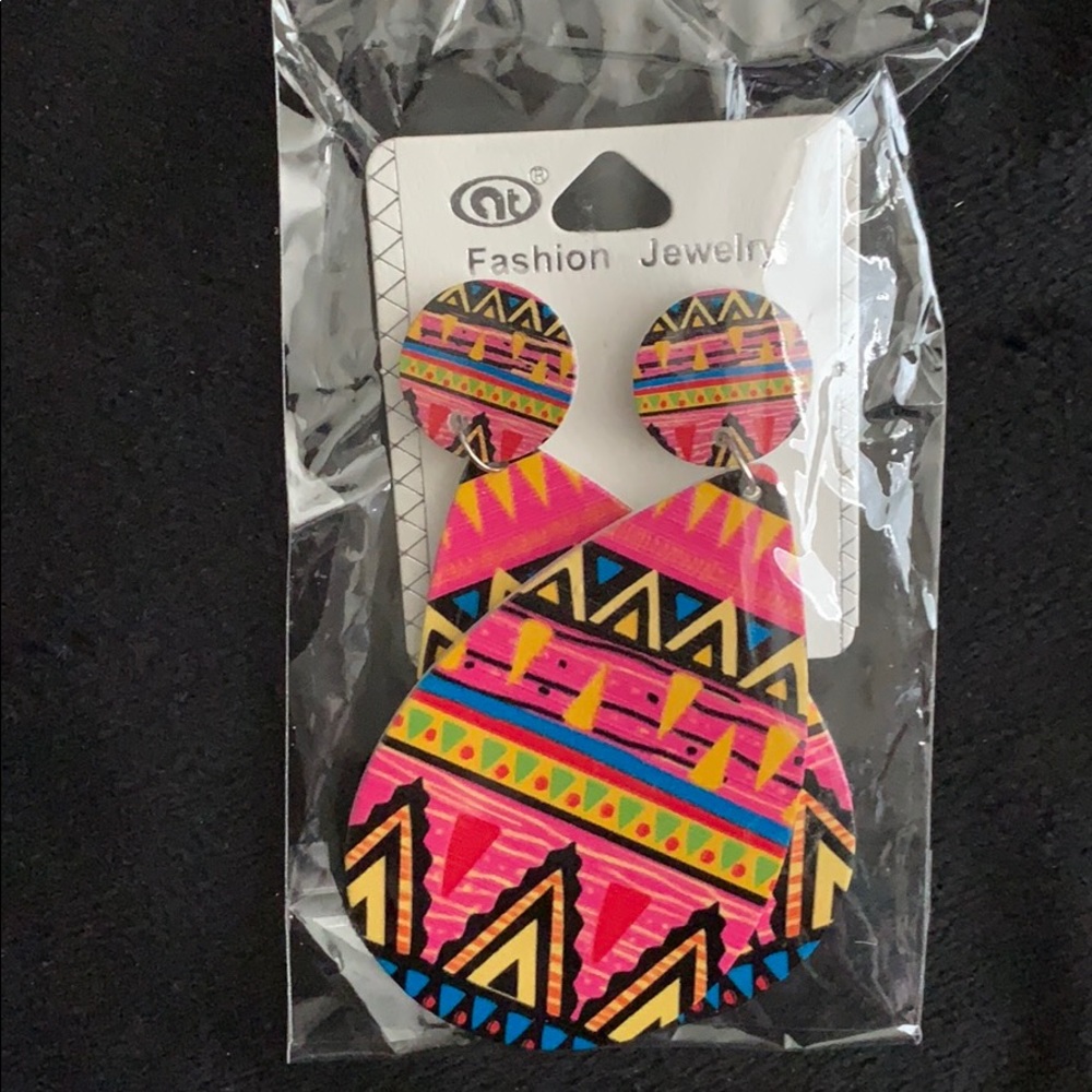 🔥🆕 LARGE Aztec Fashion Earrings